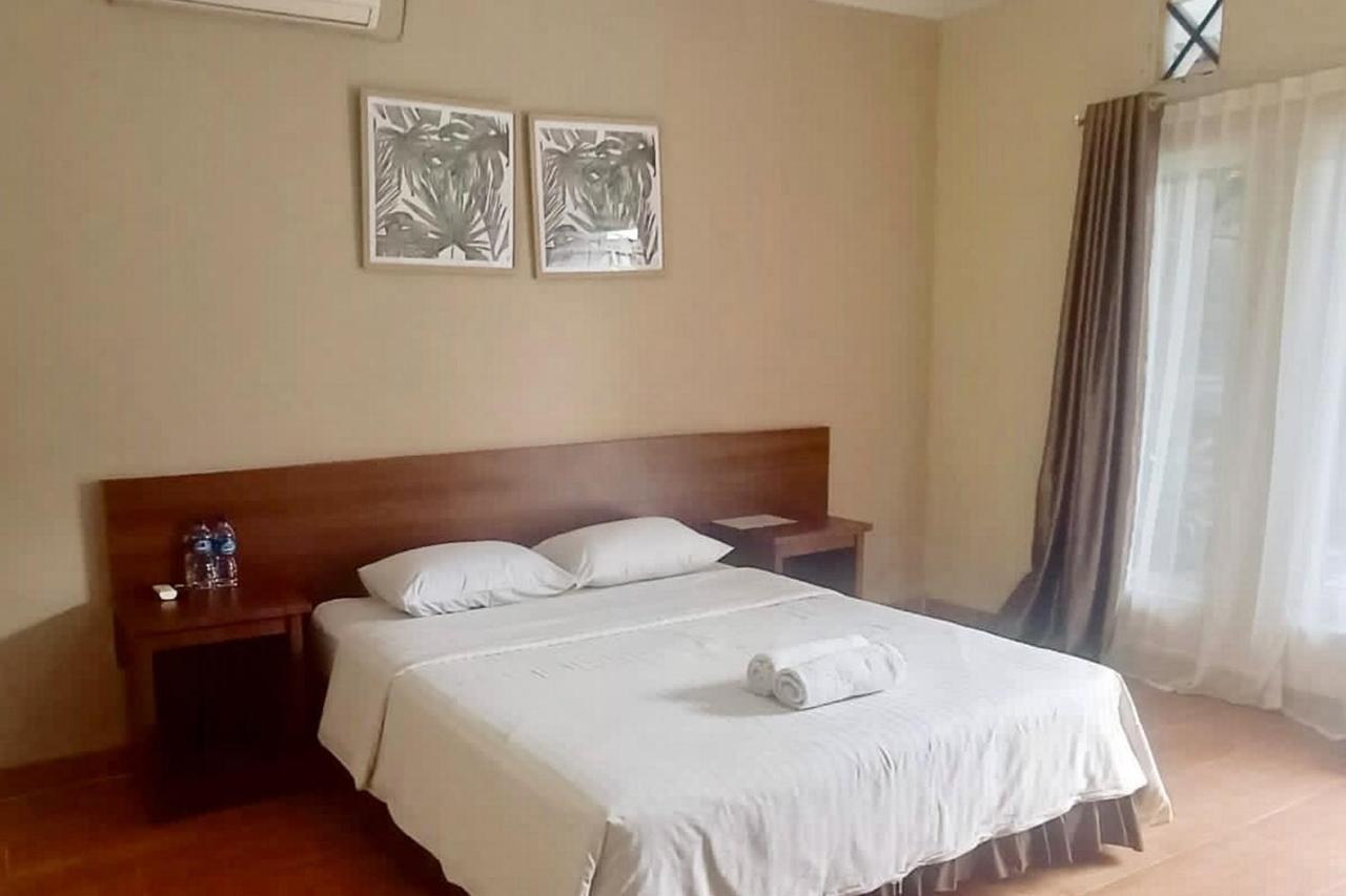 Hotel Shafira Pariaman Syariah Mitra Reddoorz 外观 照片