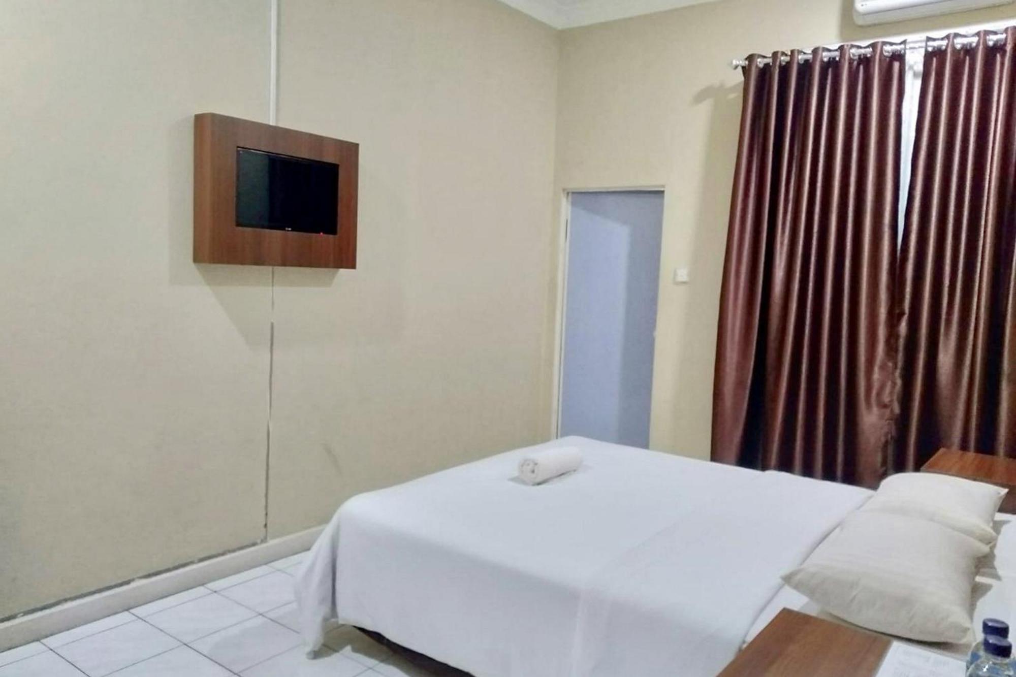 Hotel Shafira Pariaman Syariah Mitra Reddoorz 外观 照片