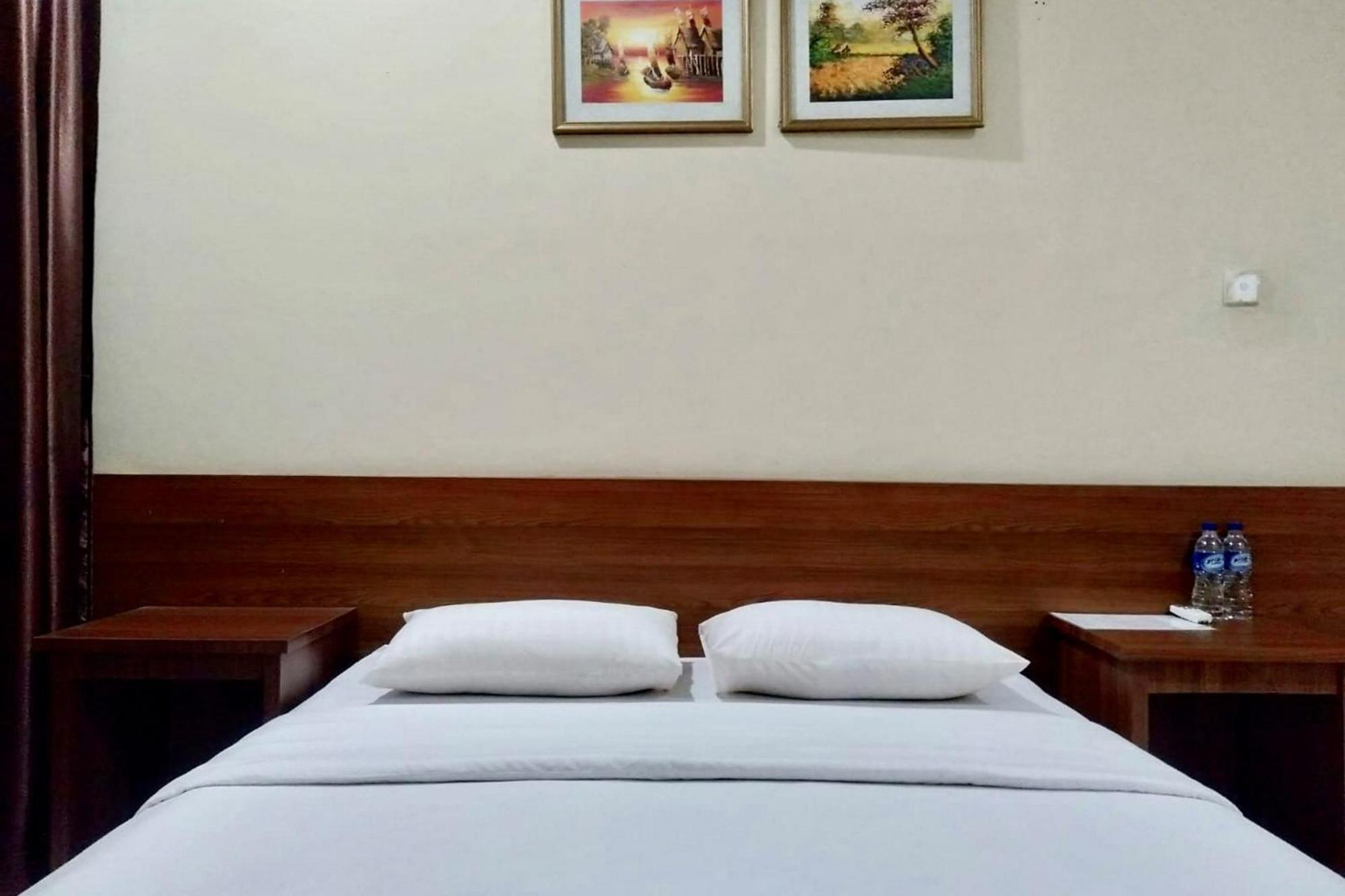 Hotel Shafira Pariaman Syariah Mitra Reddoorz 外观 照片